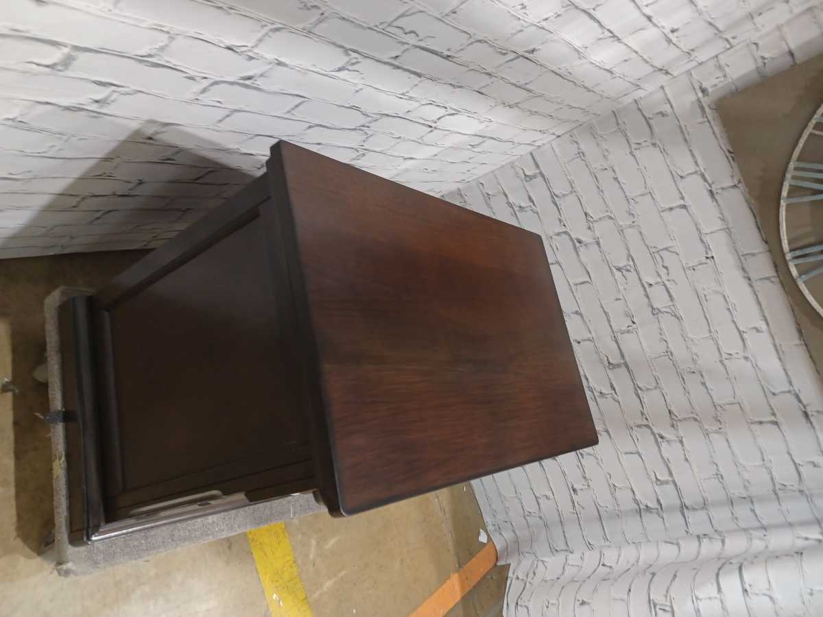 Porter Nightstand - Gallery Image 8